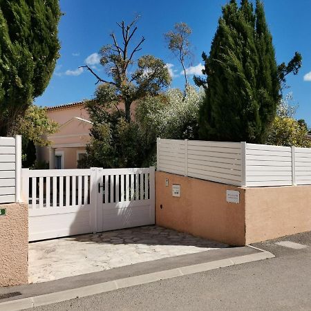 Bed and Breakfast Les Cigalous Restinclieres Exterior foto