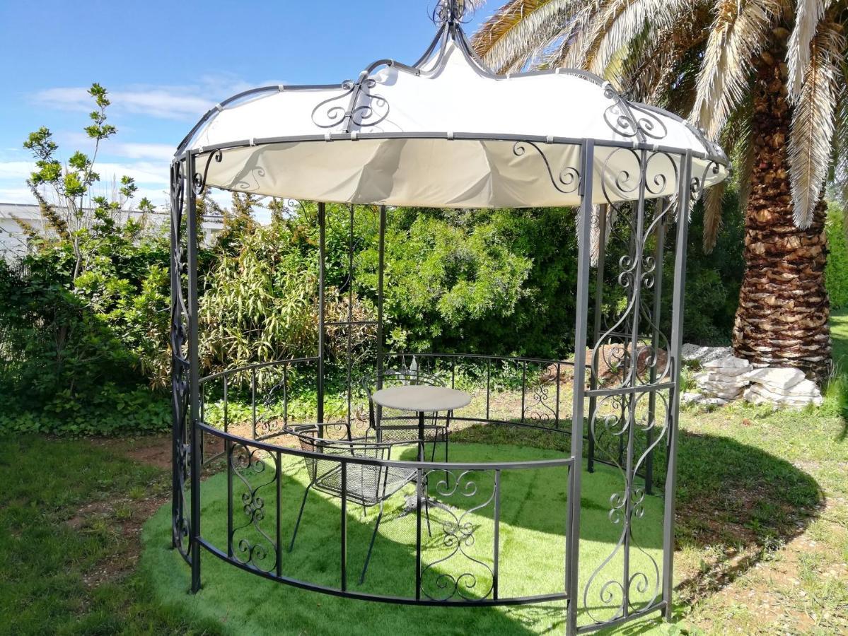 Bed and Breakfast Les Cigalous Restinclieres Exterior foto